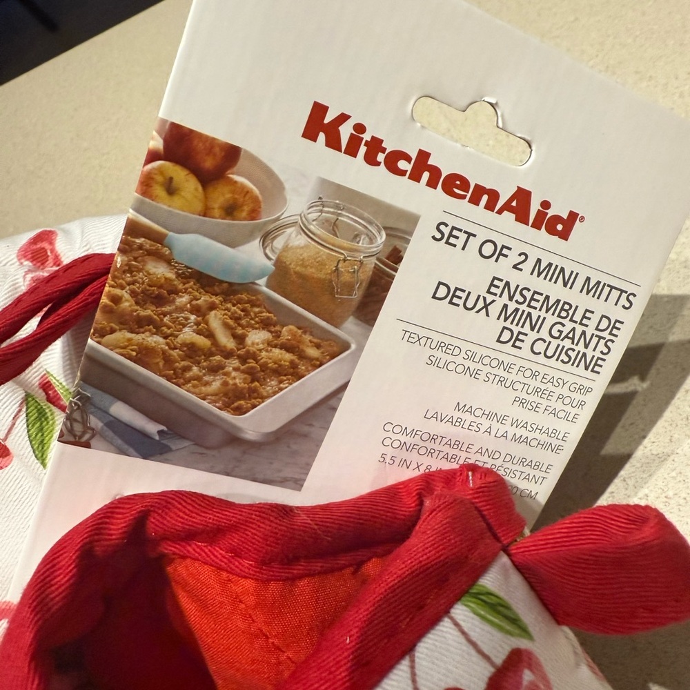 KitchenAid Red and White Mini Oven Mitts - Picture 2 of 3